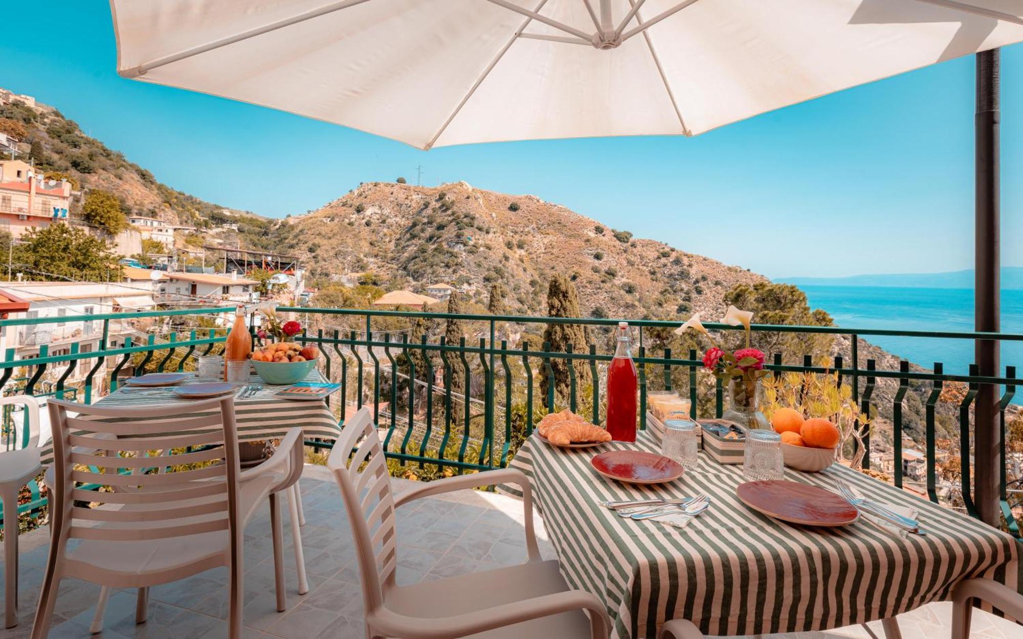 Bed & Breakfast Pascia Madonna Rocca *